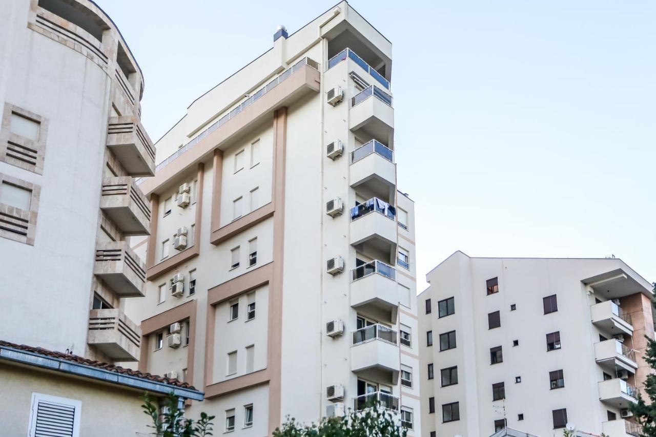 City Montesun Apartments بودفا المظهر الخارجي الصورة